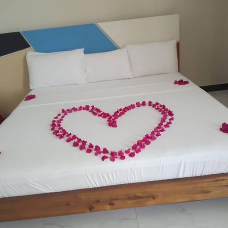 Ocean Breeze Hotel Nungwi Buitenkant foto