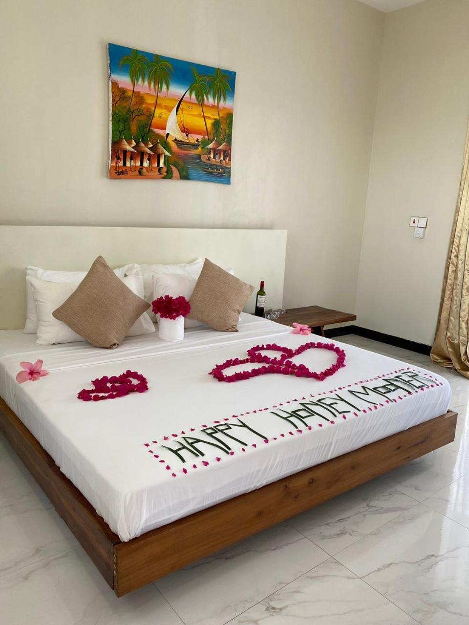 Ocean Breeze Hotel Nungwi Buitenkant foto
